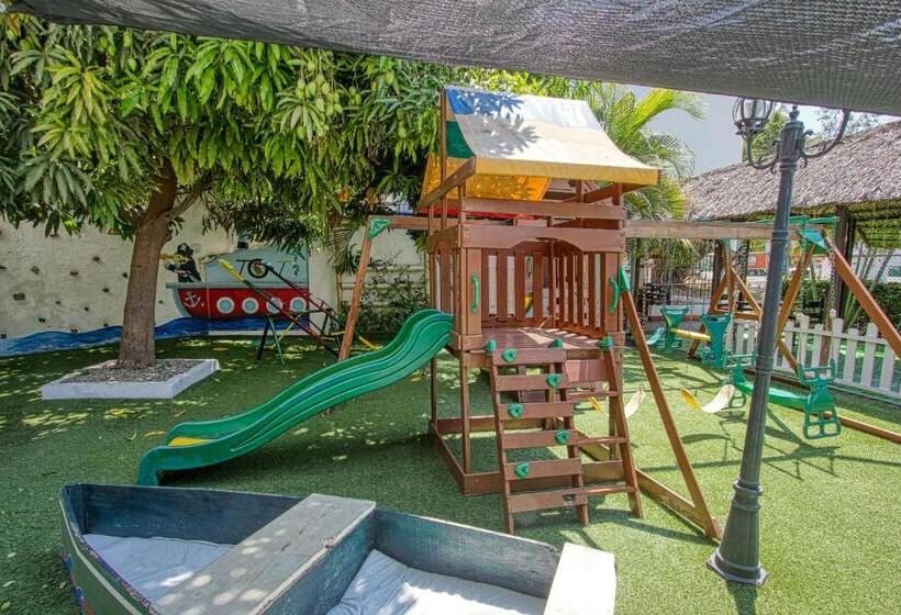 هتل Best Western Posada Chahue