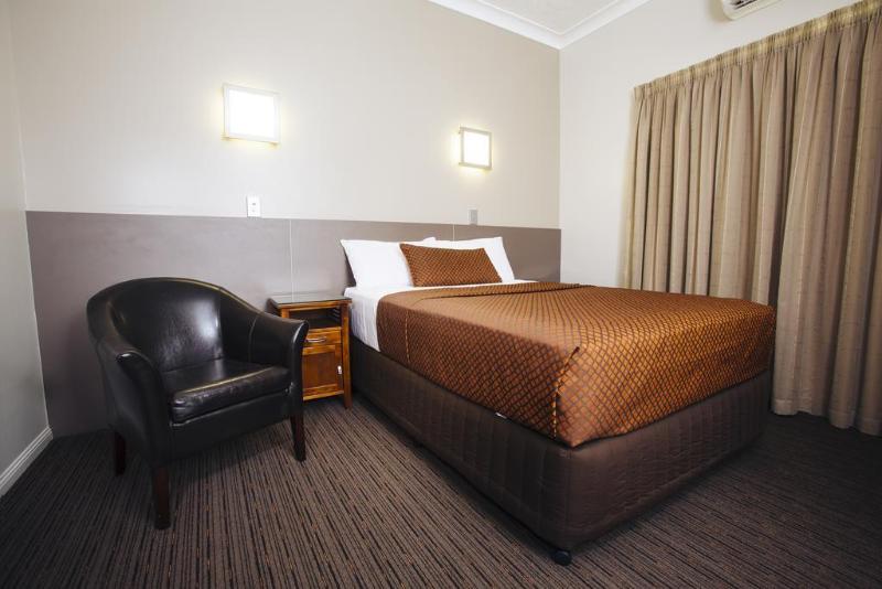هتل City Oasis Inn Townsville, Surestay Collection By Bw