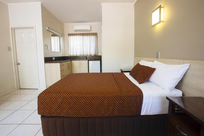 هتل City Oasis Inn Townsville, Surestay Collection By Bw