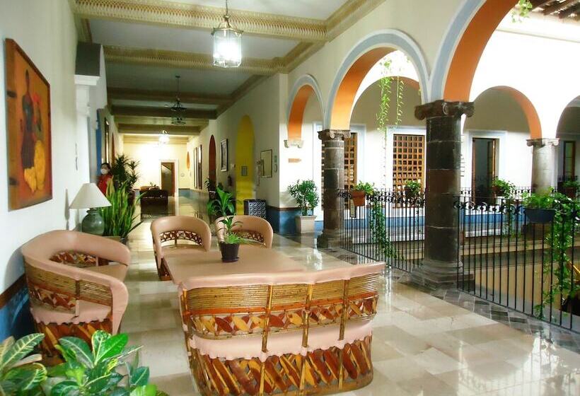 Hotel Concierge Plaza Colima