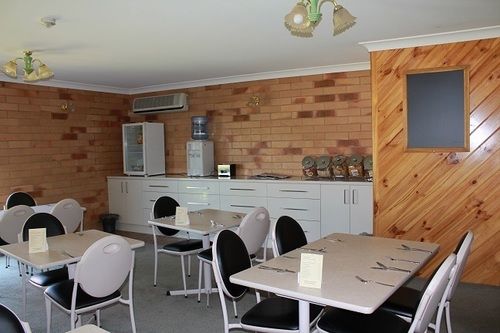 North Parkes Motel