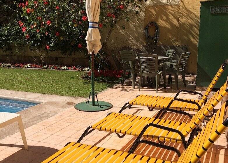 Fotos del hotel Crillon Mendoza:  2