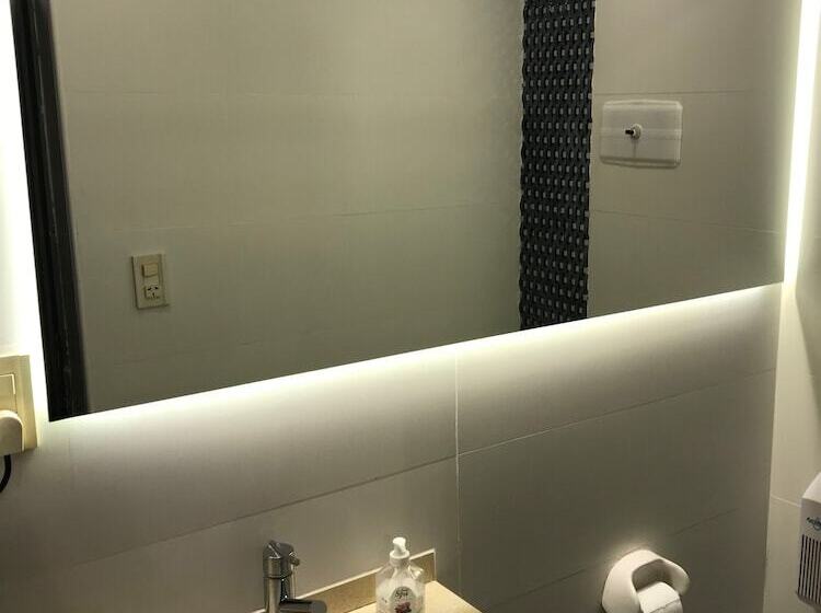 Fotos del hotel Crillon Mendoza:  14