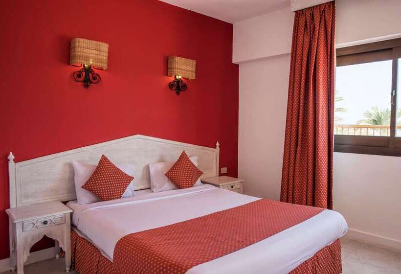 هتل Flamenco Beach & Resort Quseir
