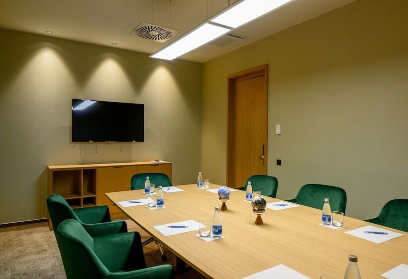 Fotos del hotel Four Points By Sheraton Ljubljana Mons:  19