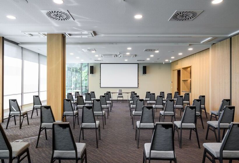 Fotos del hotel Four Points By Sheraton Ljubljana Mons:  21