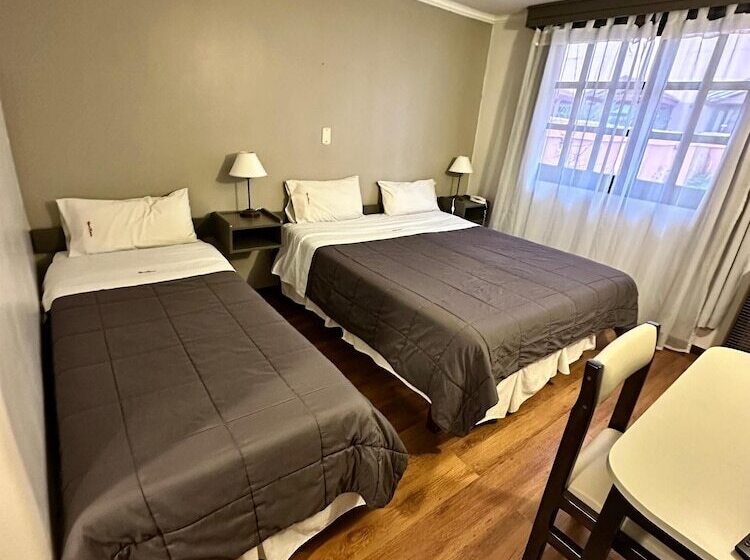 בית מלון כפרי Hostal Malvinas