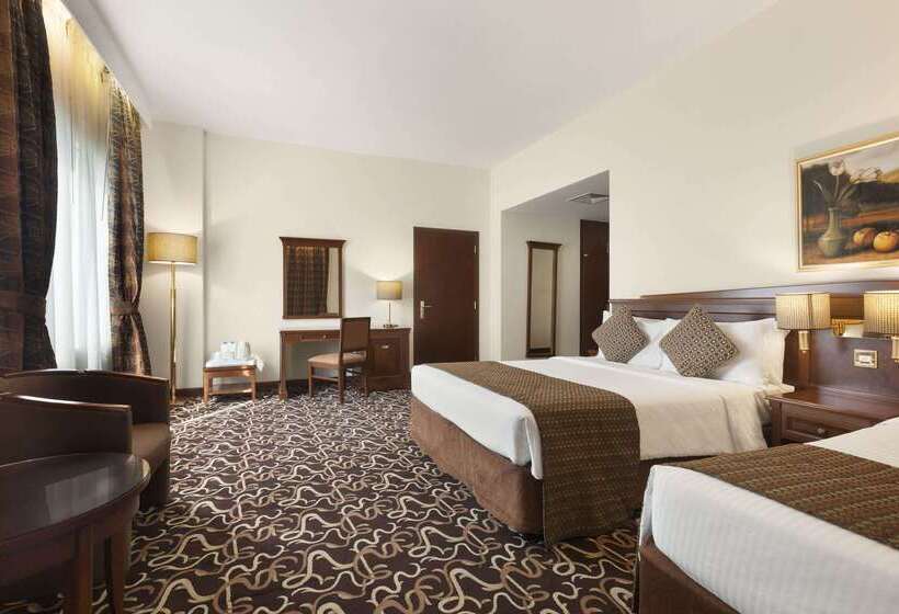 Hotel Howard Johnson By Wyndham Bur Dubai