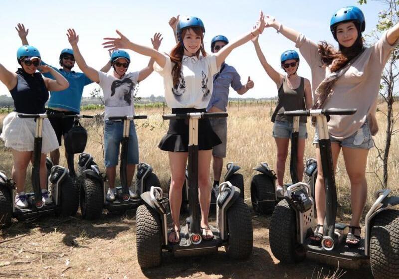 هتل Hunter Valley Resort, Hunter Farm Adventure Centre & 4 Pines At The Farm