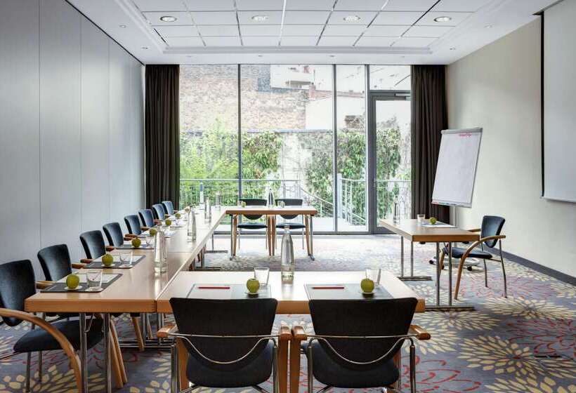 هتل Tribe Düsseldorf