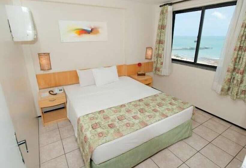 هتل Iracema Travel