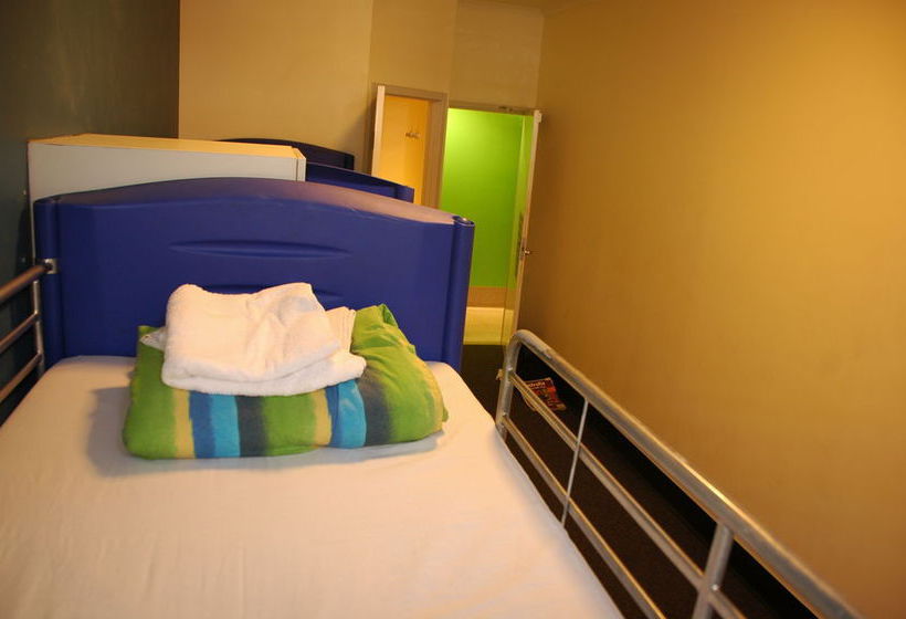 هتل Darwin Yha  Melaleuca On Mitchell