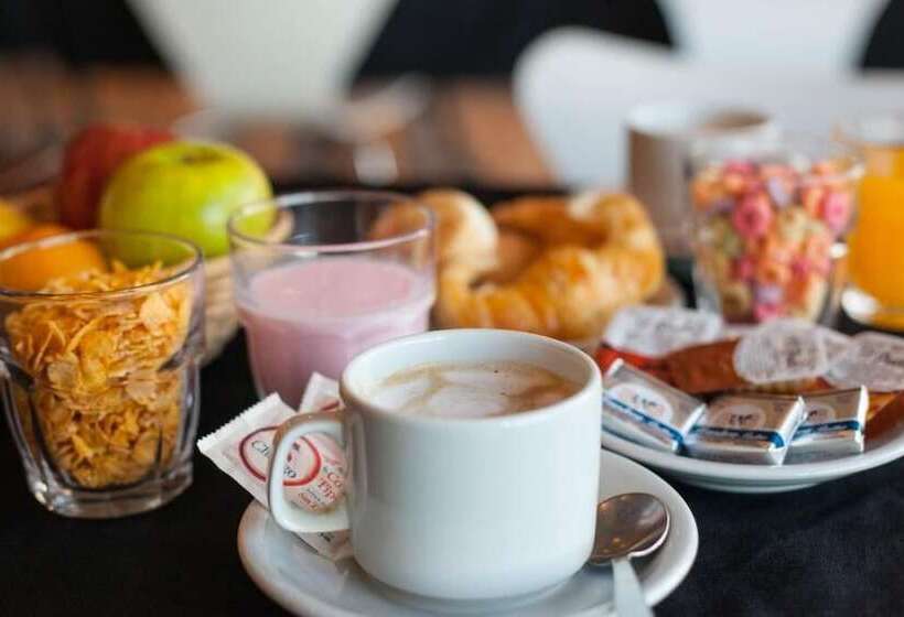 Fotos del hotel Winter Suites:  13