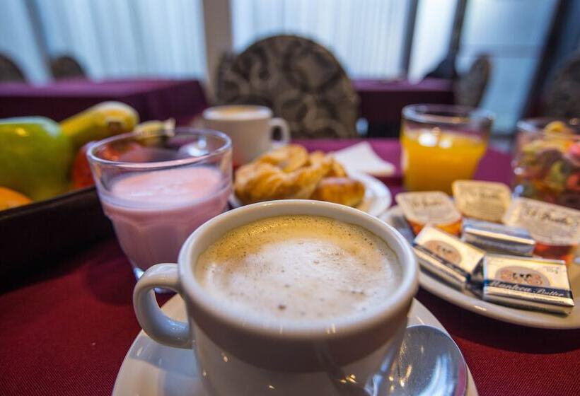 Fotos del hotel Winter Suites:  15