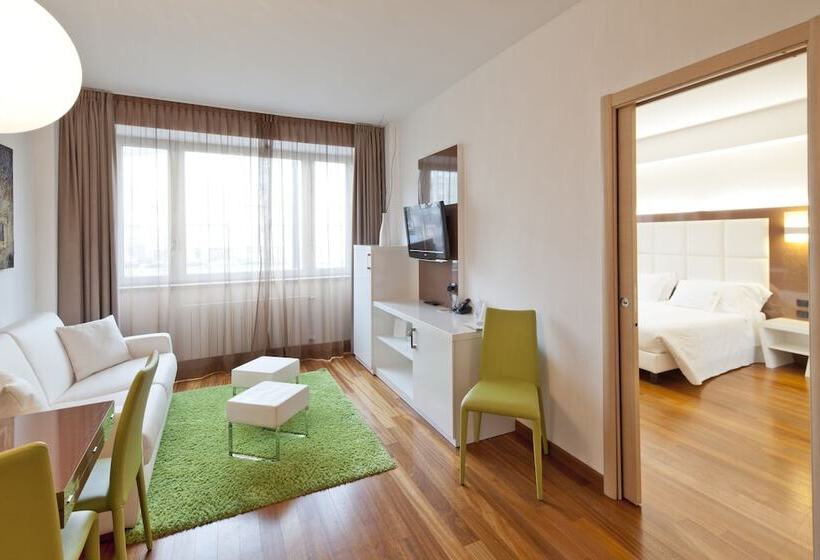 Fotos del hotel Nasco:  24