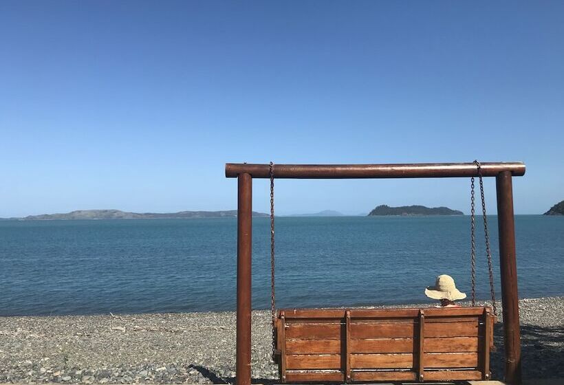 فندق Palm Bay Resort