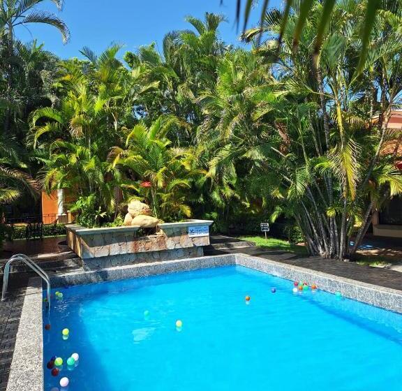 هتل Palmareca Inn Suites Studio