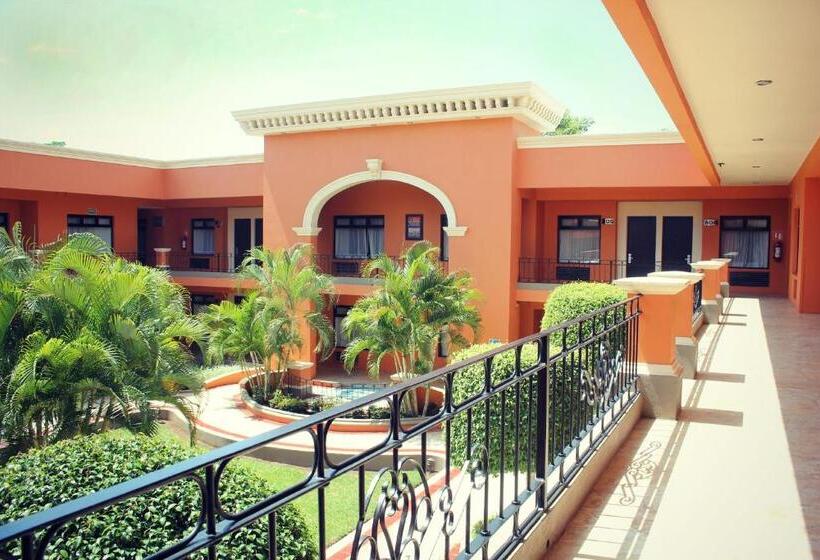 هتل Palmareca Inn Suites Studio