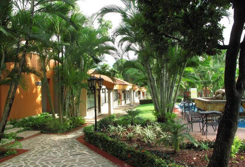 هتل Palmareca Inn Suites Studio
