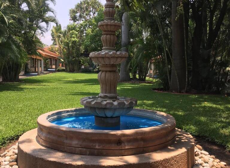 هتل Palmareca Inn Suites Studio