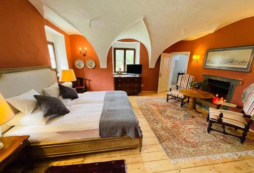 בית מלון כפרי Schloss Moosburg Gästehaus