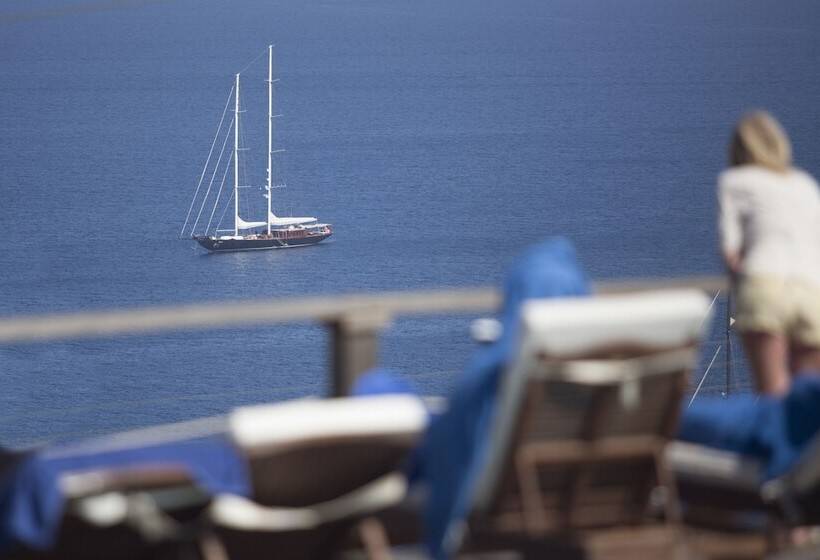 هتل Tharroe Of Mykonos Boutique