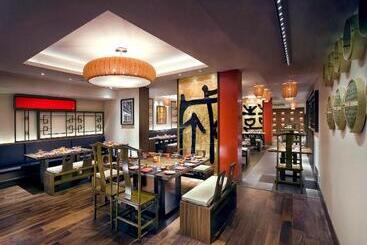 هتل The Raintree, St. Mary’s Road