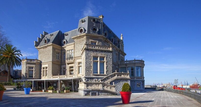 فندق Urh Palacio De Oriol