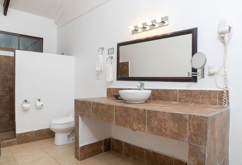 בית מלון כפרי Villa Lapas Jungle Village