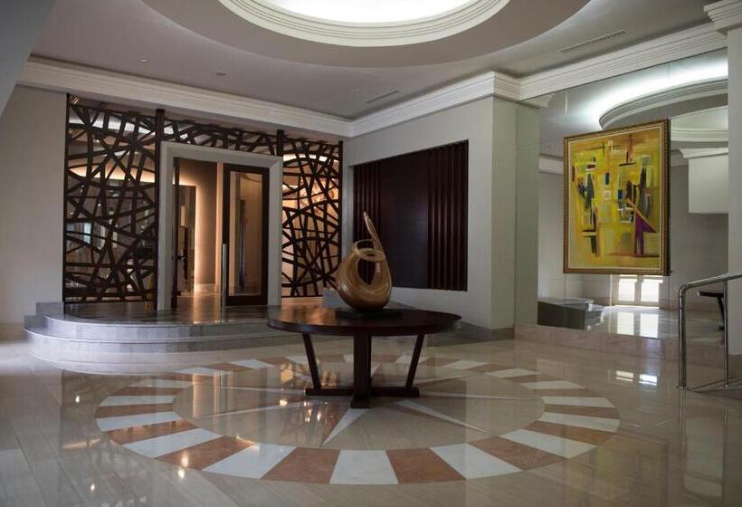 استراحتگاه Akra Kemer
