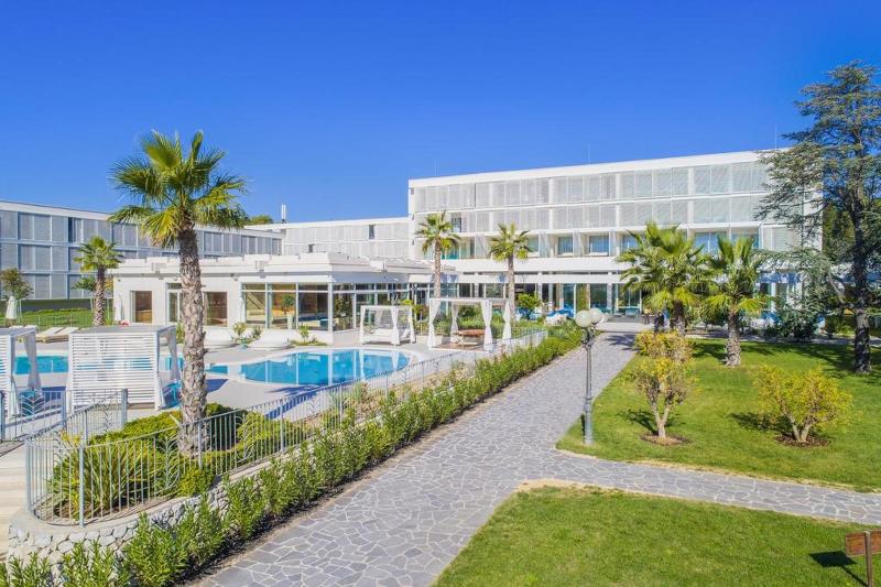 Solaris Hotel Jure