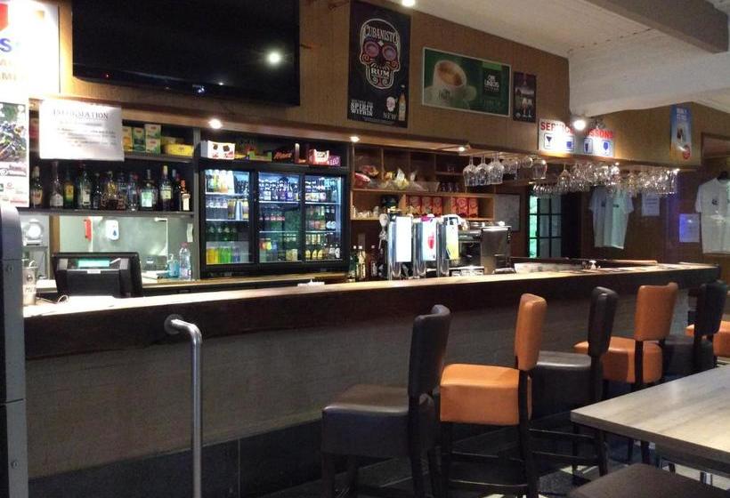 فندق صغير Dortoirs Le Domaine