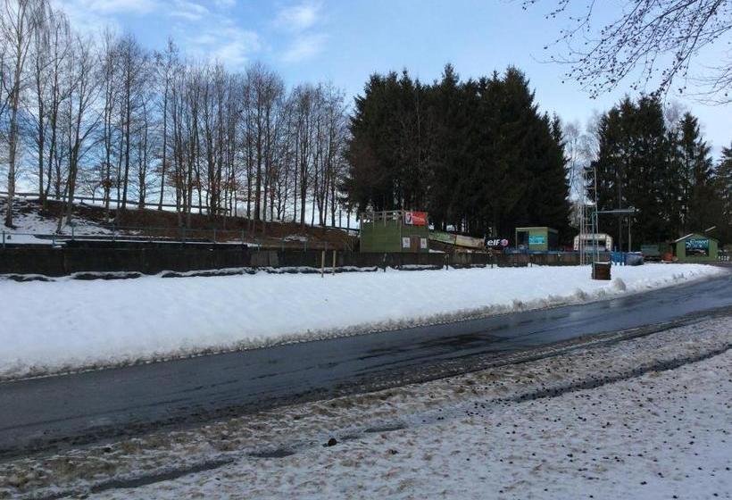 فندق صغير Dortoirs Le Domaine