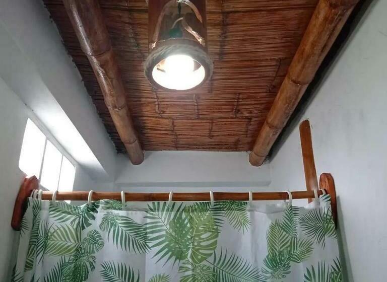 هاستل Hostal Puerto Engabao El Surf Shelter