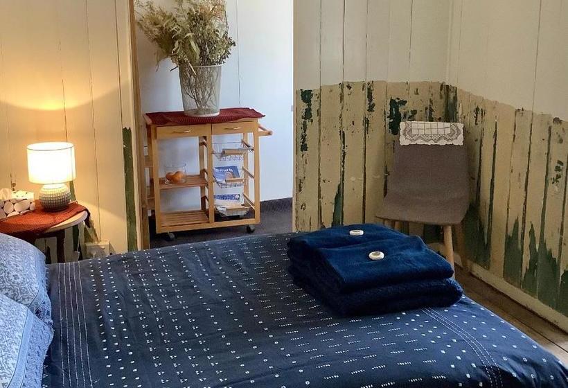 Bed and Breakfast Corella Creek Country Farm Stay