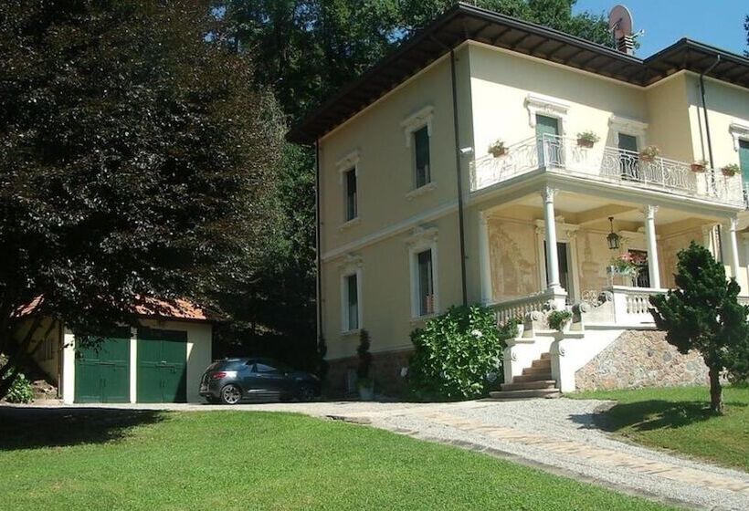 Bed and Breakfast La Villa Del Lago