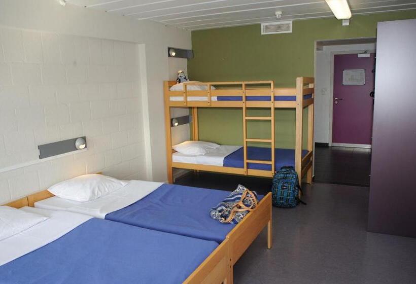 Hostel De Veurs