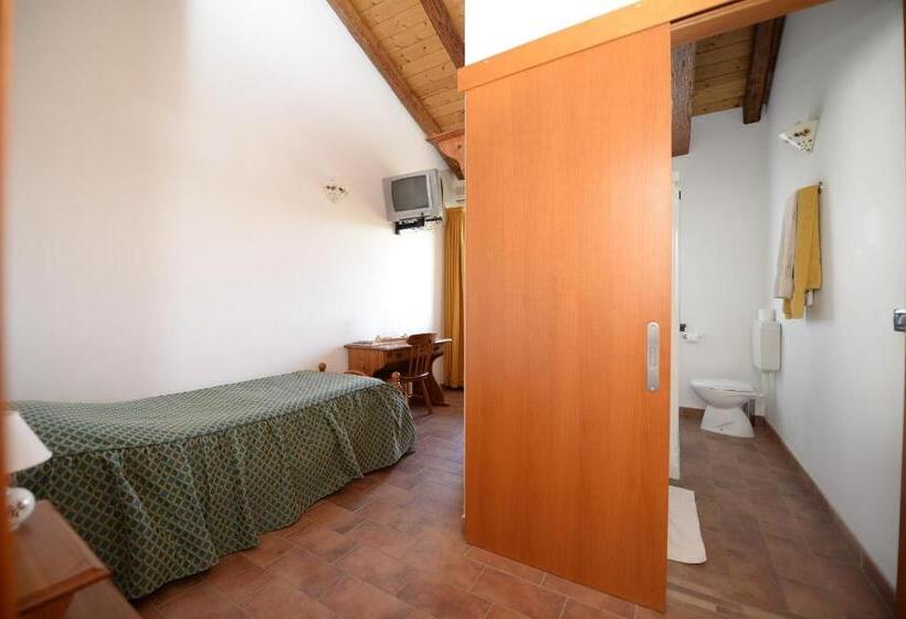 فندق Agriturismo Le Oche Selvatiche