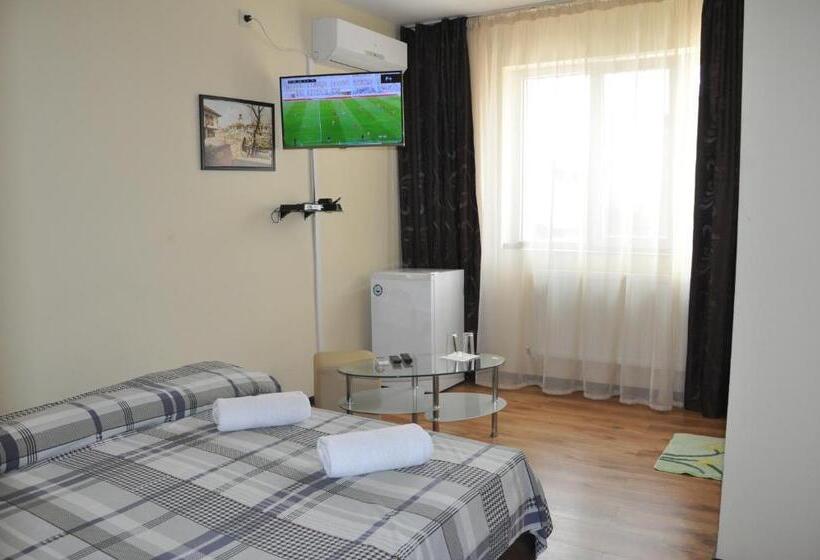 펜션 Guest Rooms Simona
