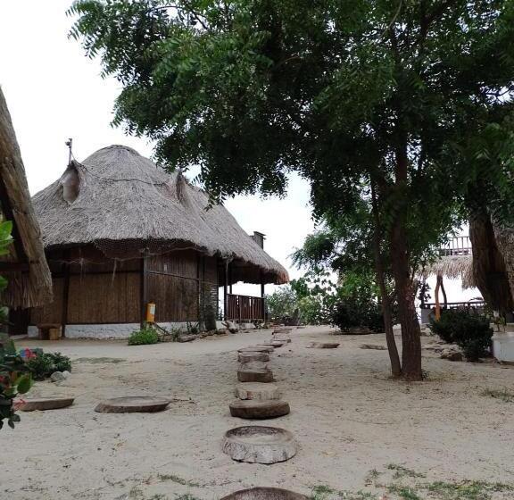 پانسیون Playa Kai Glamping