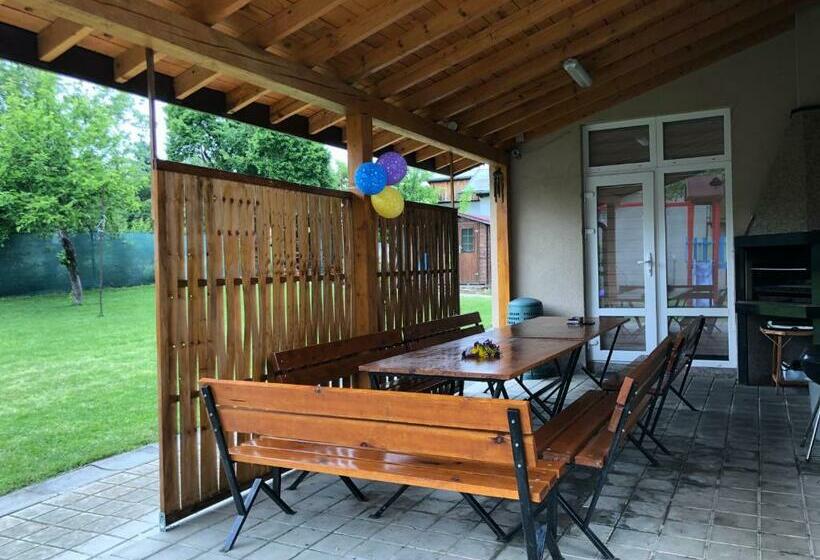 膳宿费 Villa Jerman