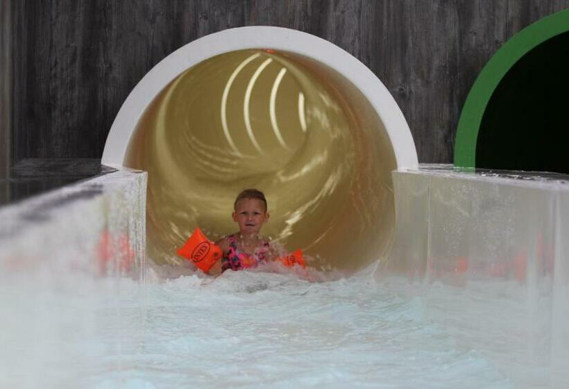 リゾートホテル Vakantiepark Eiland Van Maurik