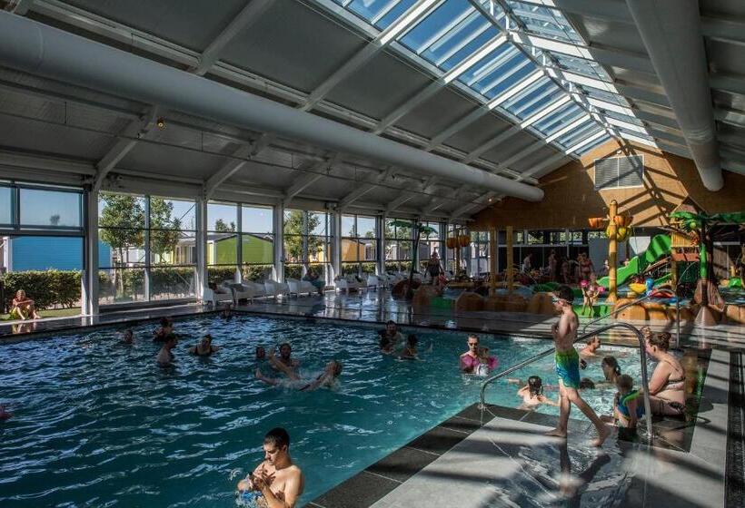 リゾートホテル Vakantiepark Eiland Van Maurik