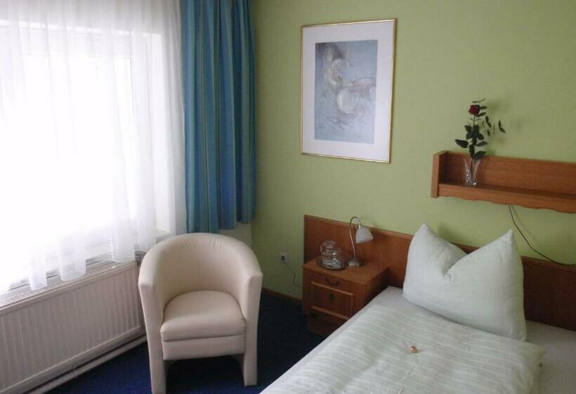 호스텔 Gasthof Pitterle   Denkenhof