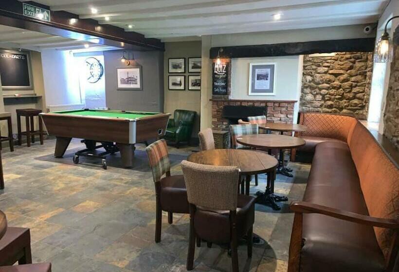 مبيت وإفطار The Farmers Arms Inns