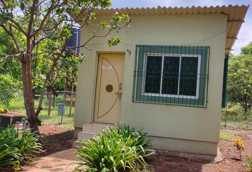 فندق Dirghayu Farms Agri Resort Pvt Ltd
