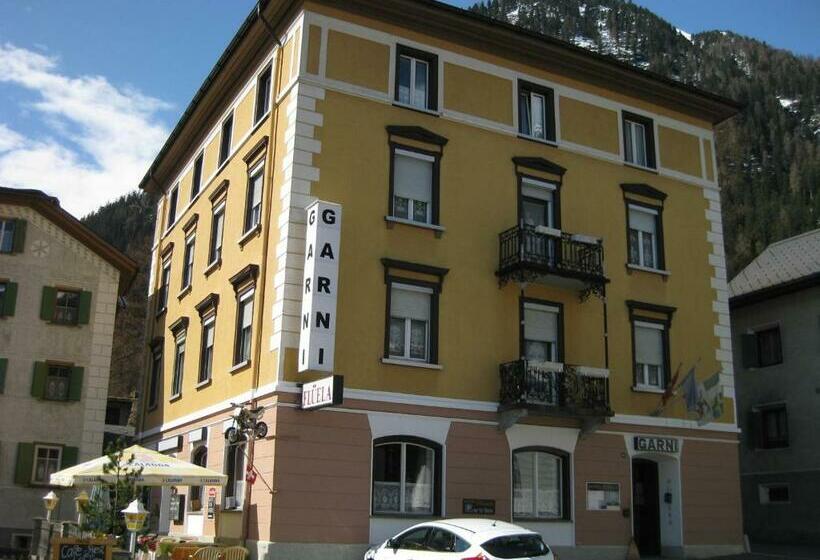 ホテル Garni Fluela Susch