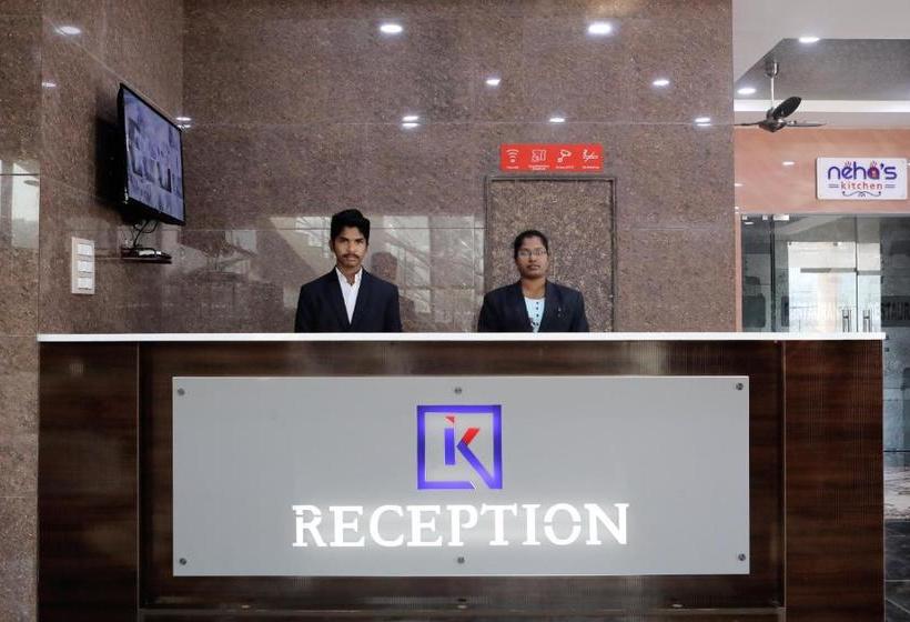 호텔 Kalpana Residency