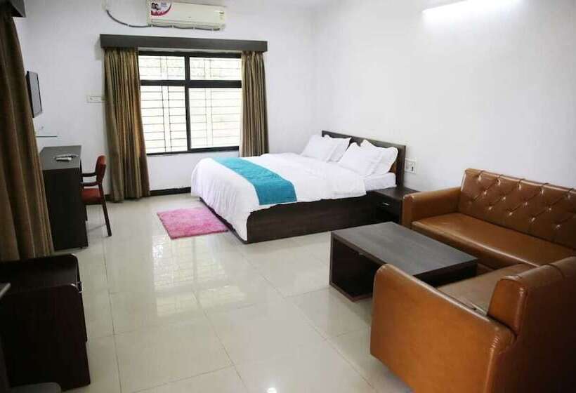 ホテル Soumya Resorts