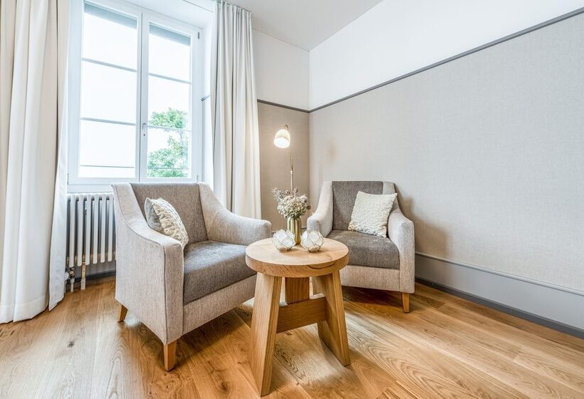 בית מלון כפרי Weissenstein